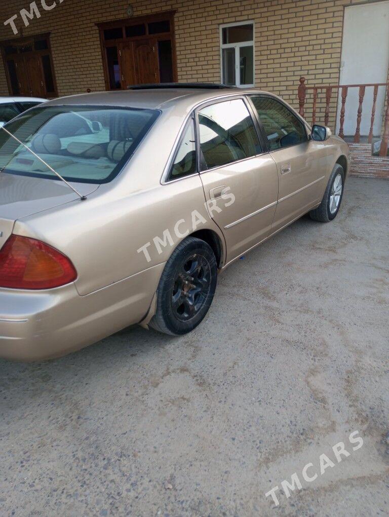 Toyota Avalon 2002 - 130 000 TMT - Мургап - img 5