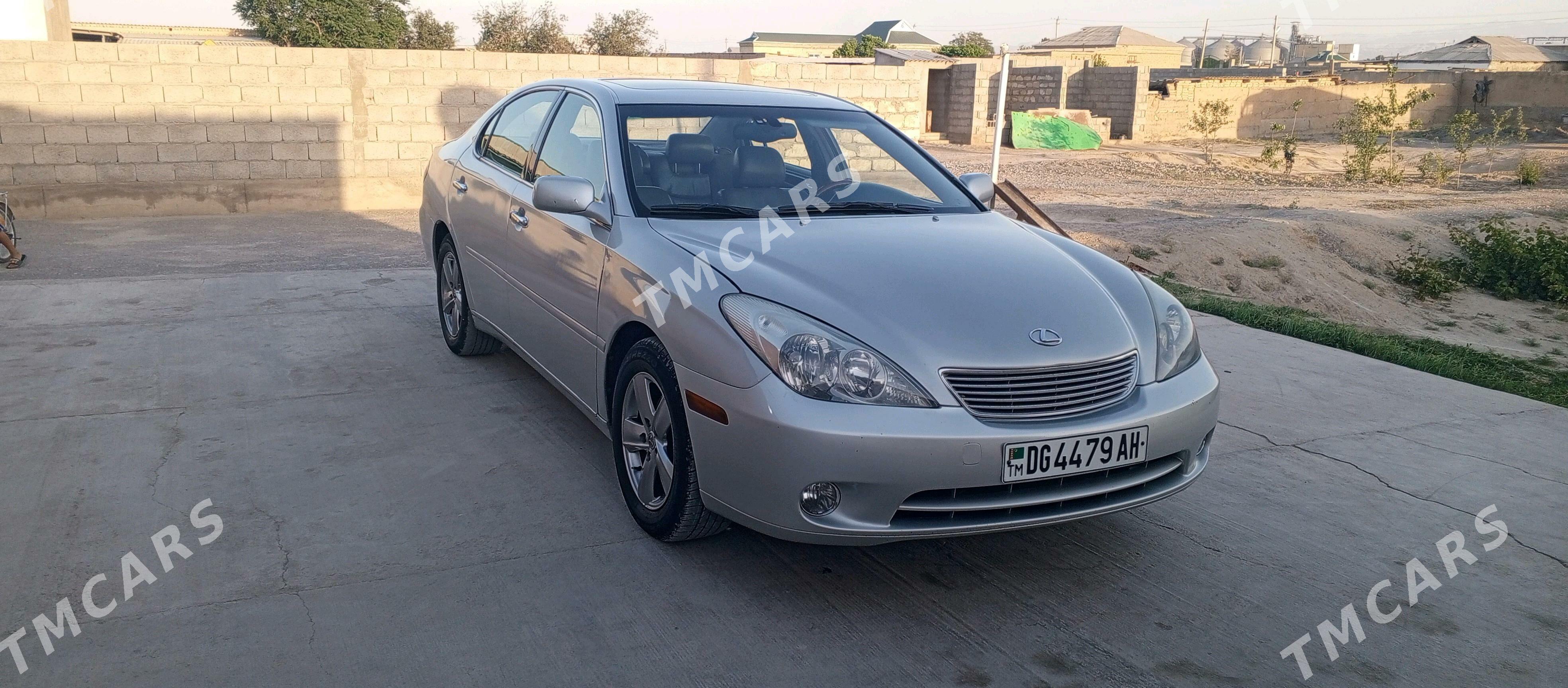 Toyota Camry 2003 - 155 000 TMT - Кака - img 2