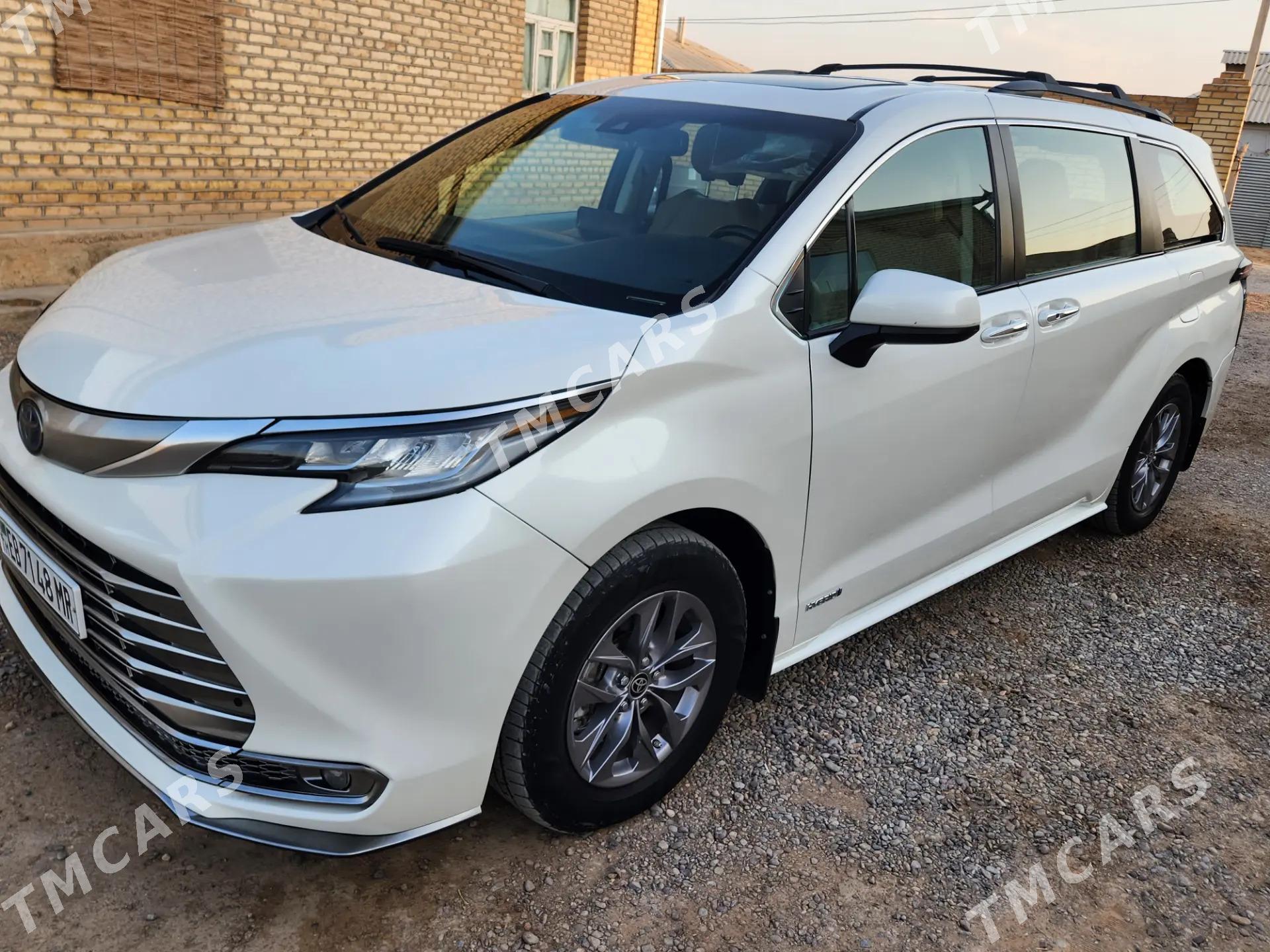 Toyota Sienna 2021 - 550 000 TMT - Мары - img 5