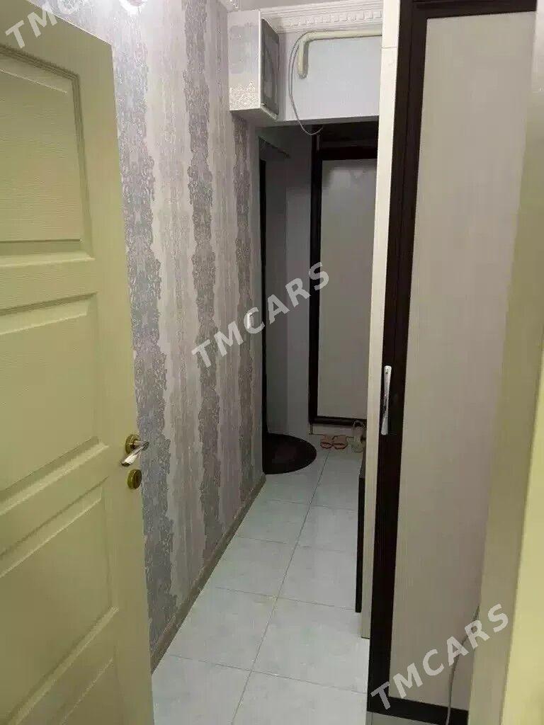 Сдается 1 комнат. кв, 10 мкр. - Ашхабад - img 1