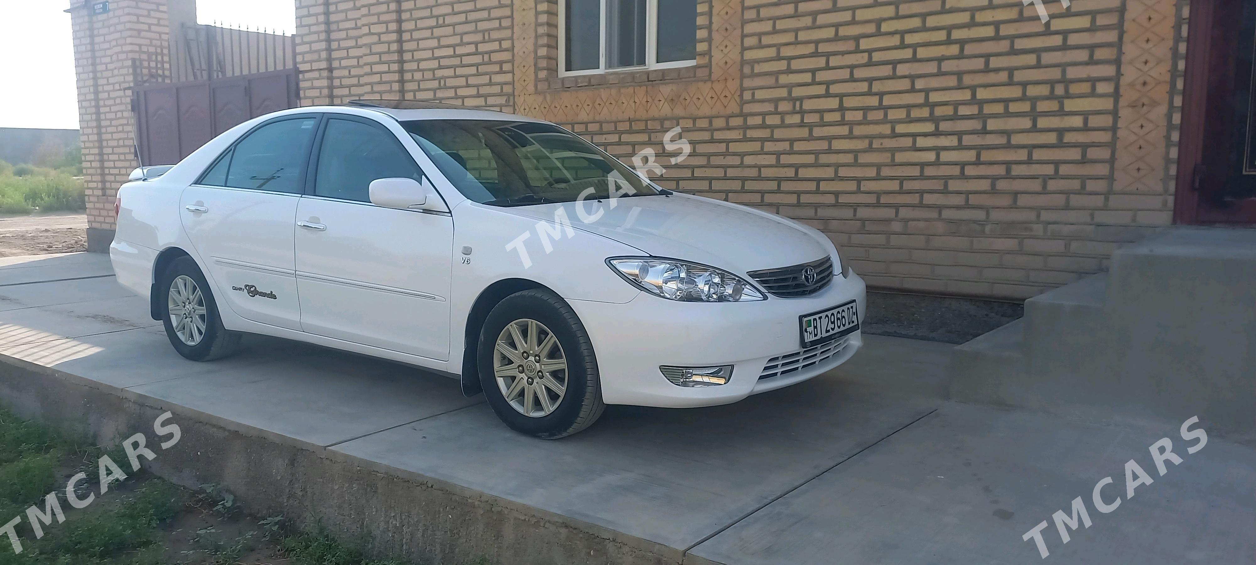 Toyota Camry 2004 - 230 000 TMT - Daşoguz - img 2