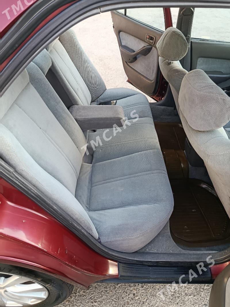 Toyota Camry 1995 - 95 000 TMT - Балканабат - img 5