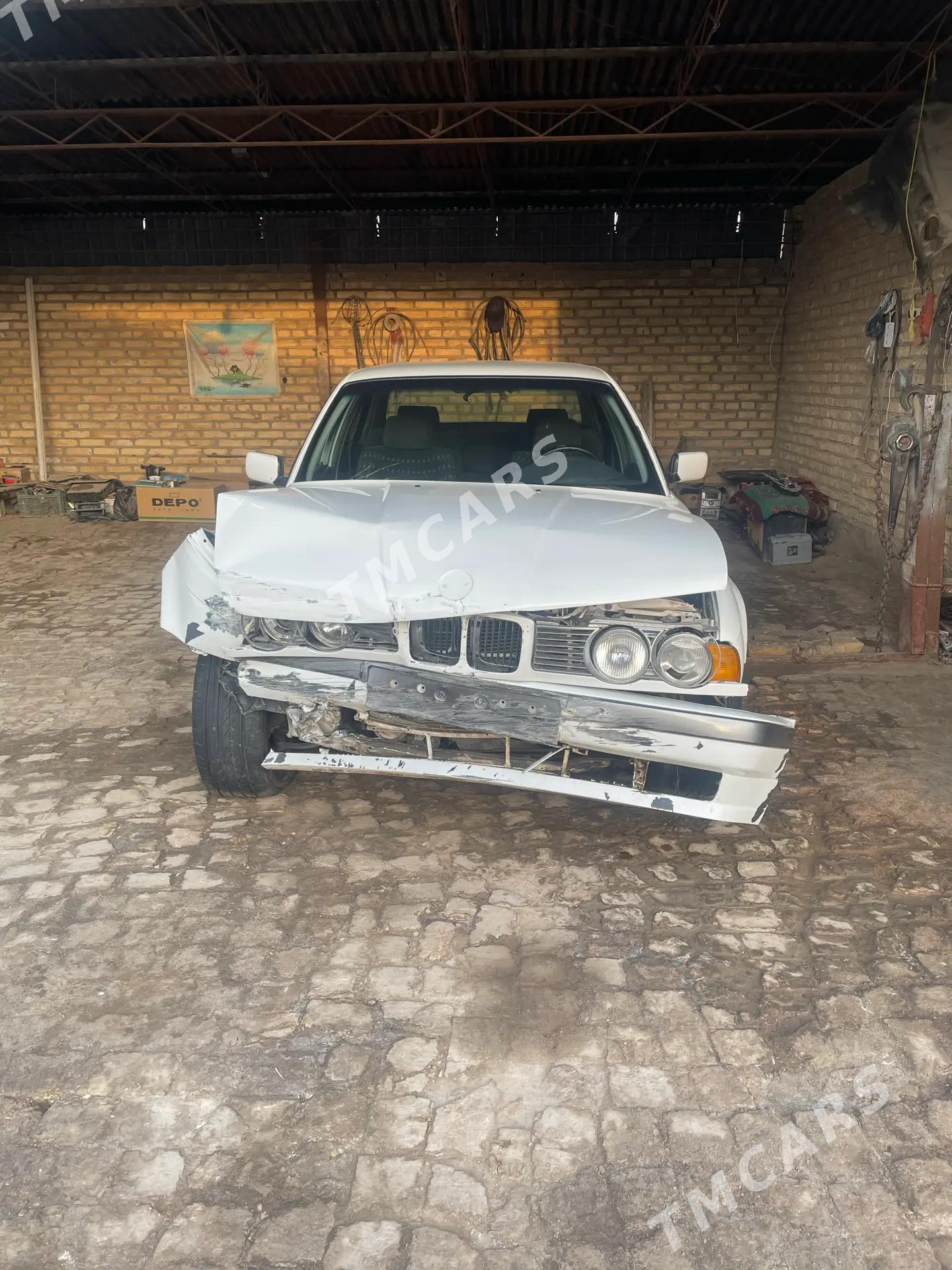 Toyota Camry 1992 - 33 000 TMT - Мары - img 7