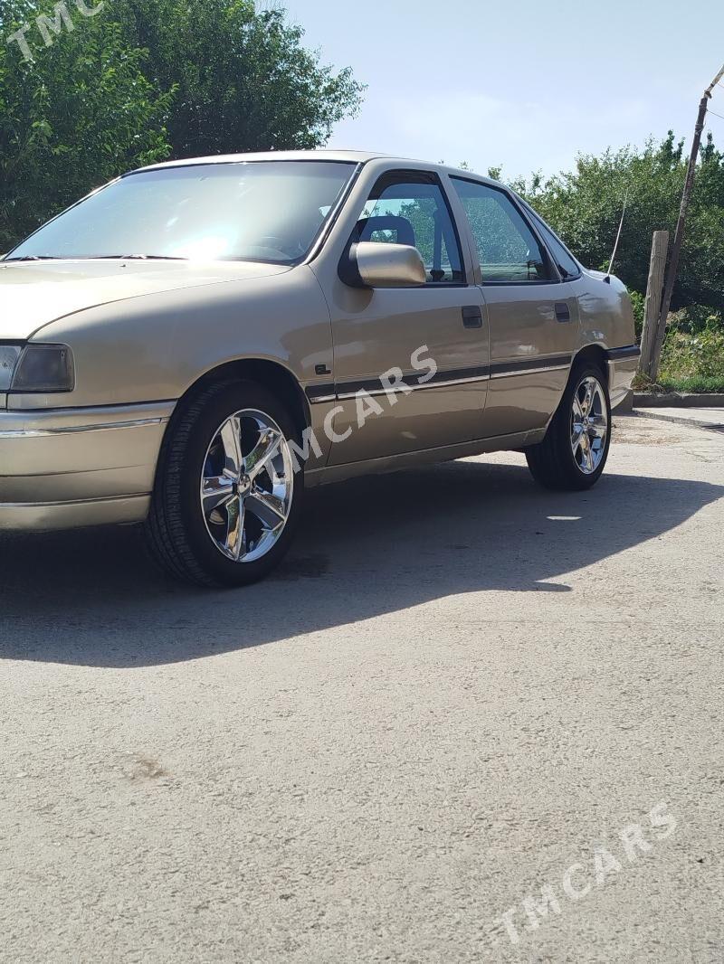 Opel Vectra 1991 - 35 000 TMT - Bäherden - img 1