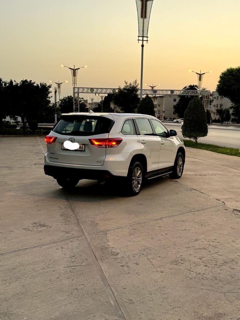 Toyota Highlander 2019 - 475 000 TMT - Aşgabat - img 6