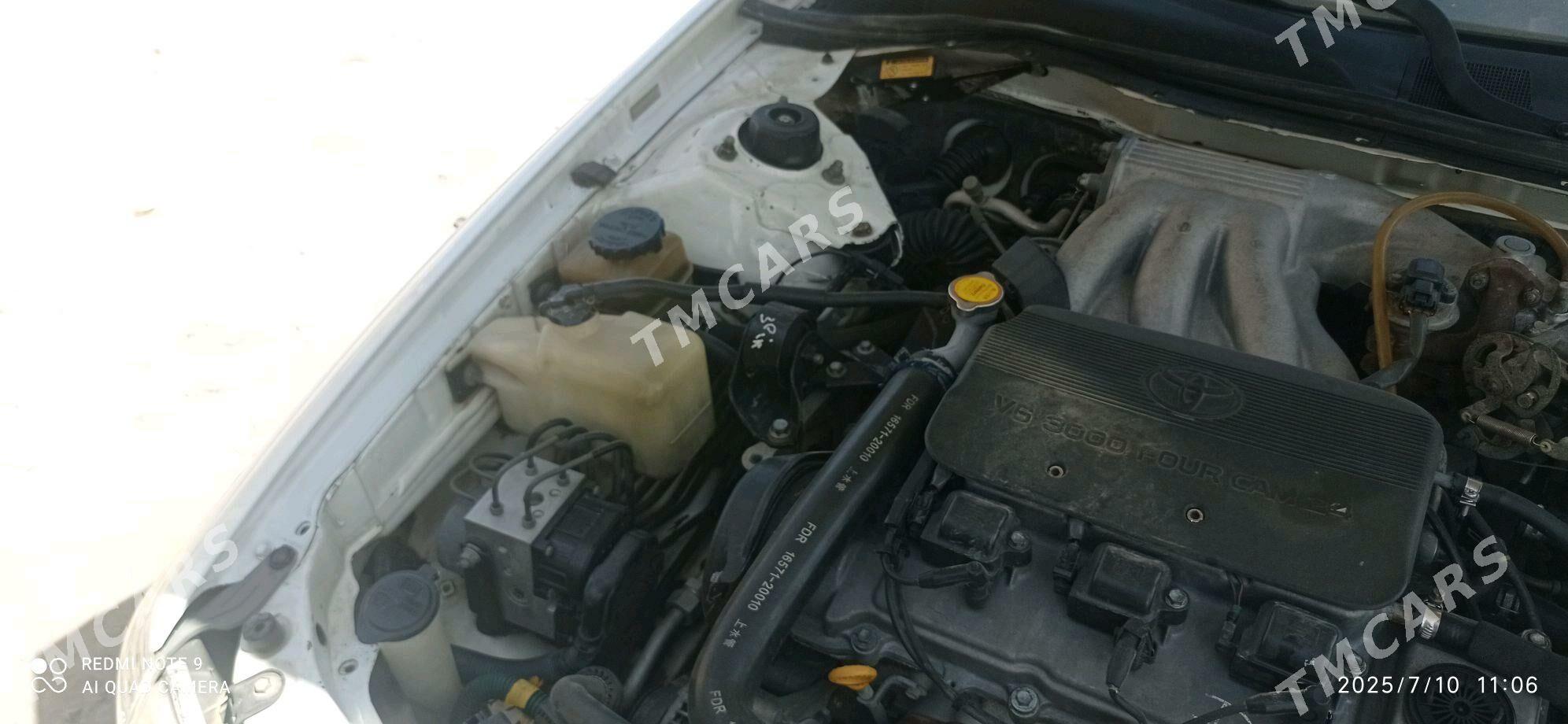 Toyota Camry 1999 - 125 000 TMT - Мары - img 9