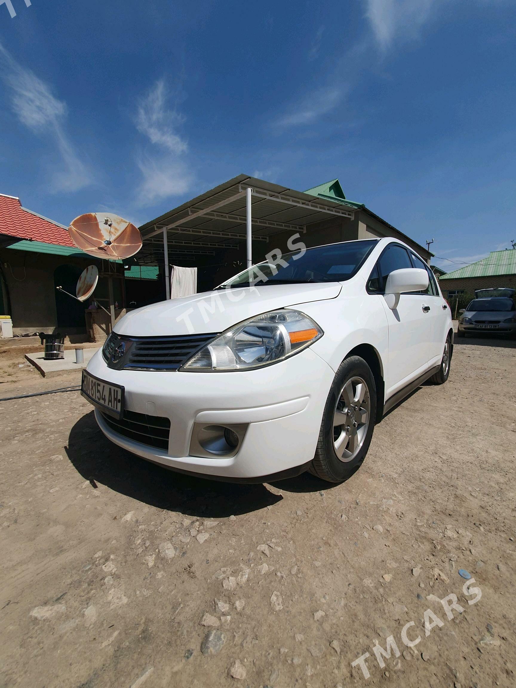 Nissan Versa 2012 - 140 000 TMT - Ýaşlyk - img 5