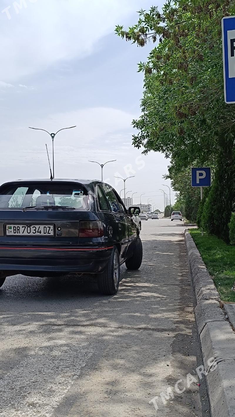 Opel Astra 1995 - 42 000 TMT - Дашогуз - img 4