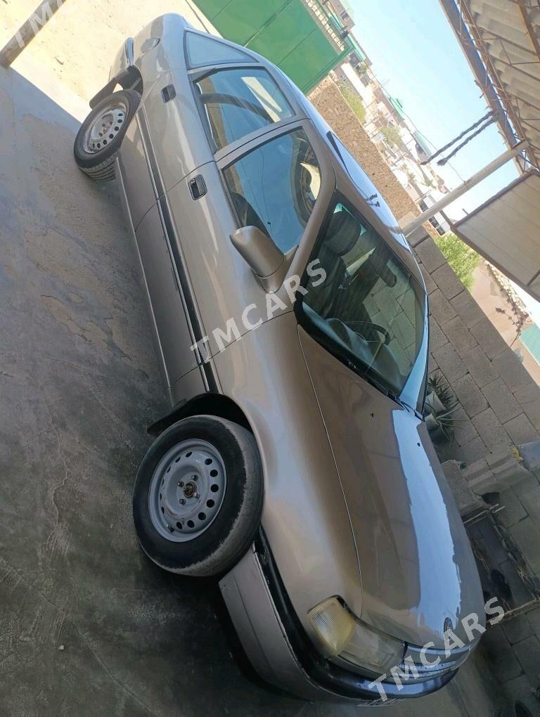 Opel Vectra 1993 - 17 000 TMT - Магданлы - img 5