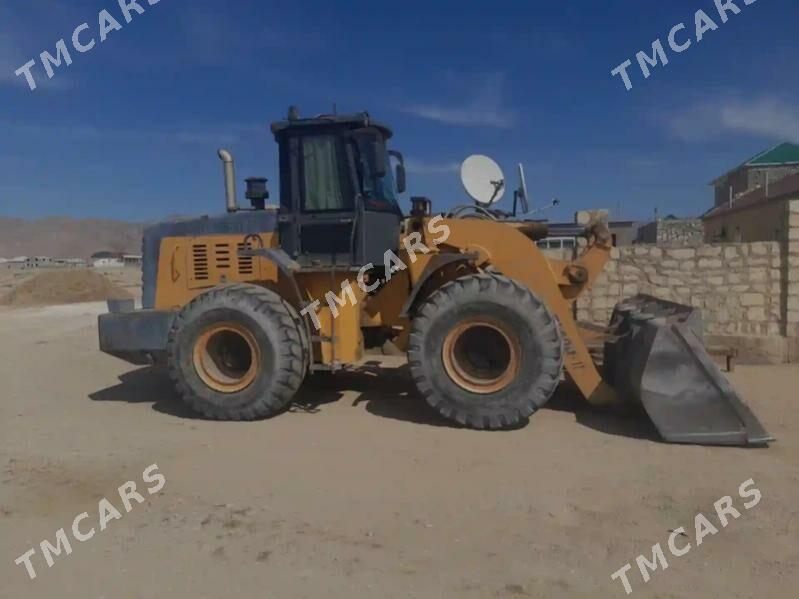 XCMG ZL50 2010 - 320 000 TMT - Balkanabat - img 4
