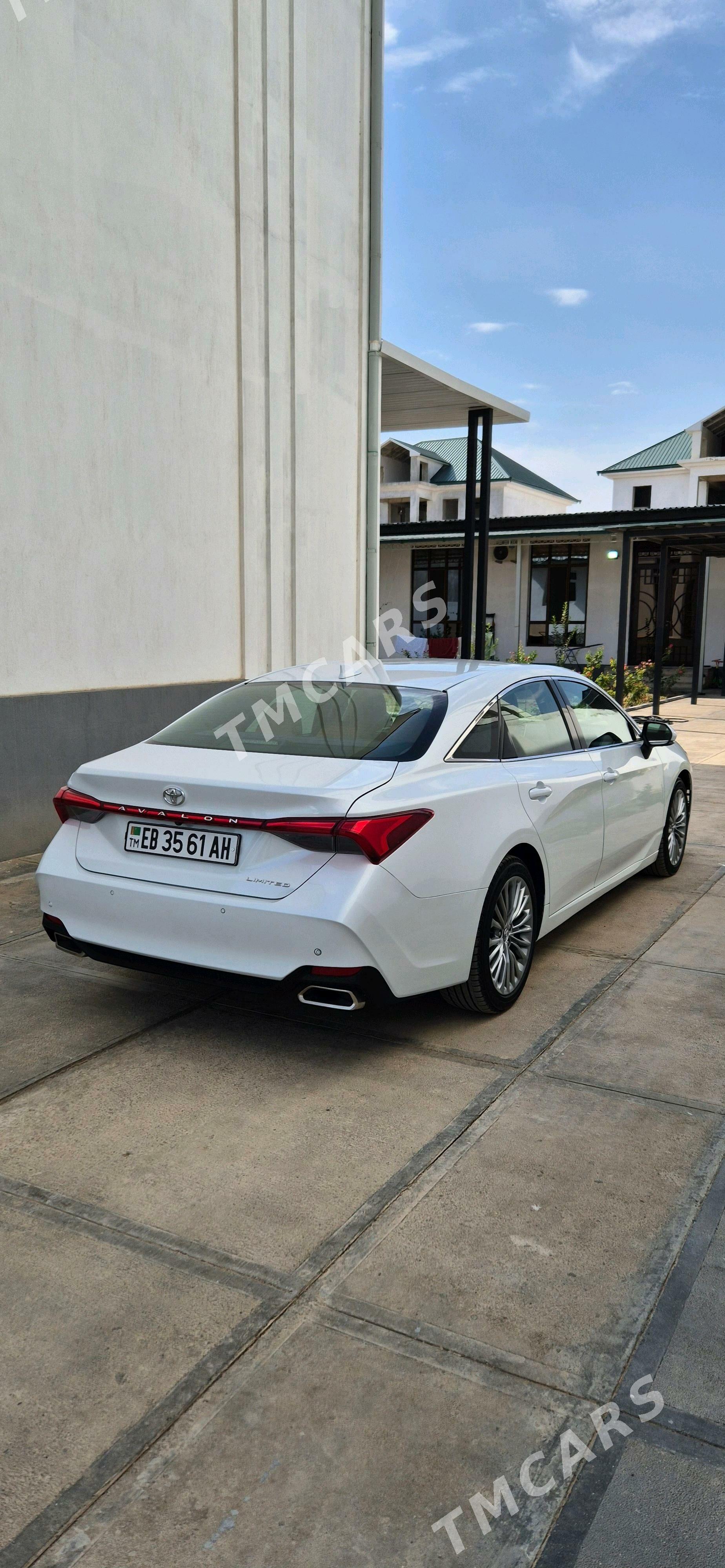Toyota Avalon 2019 - 480 000 TMT - Änew - img 7