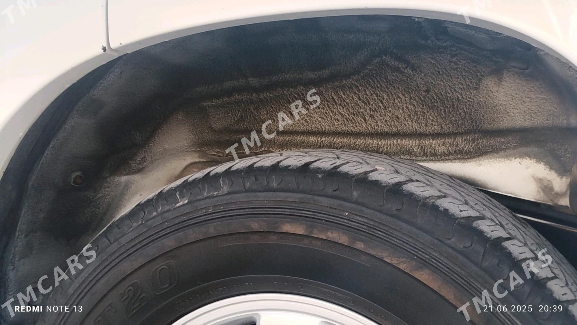 Toyota Land Cruiser Prado 2004 - 236 000 TMT - Дашогуз - img 4