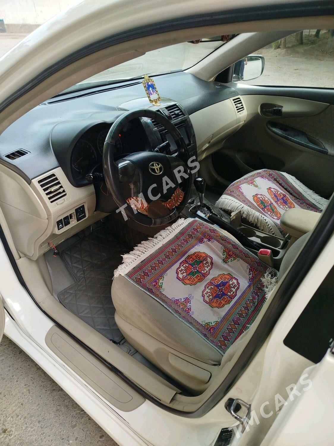 Toyota Corolla 2011 - 145 000 TMT - Aşgabat - img 3