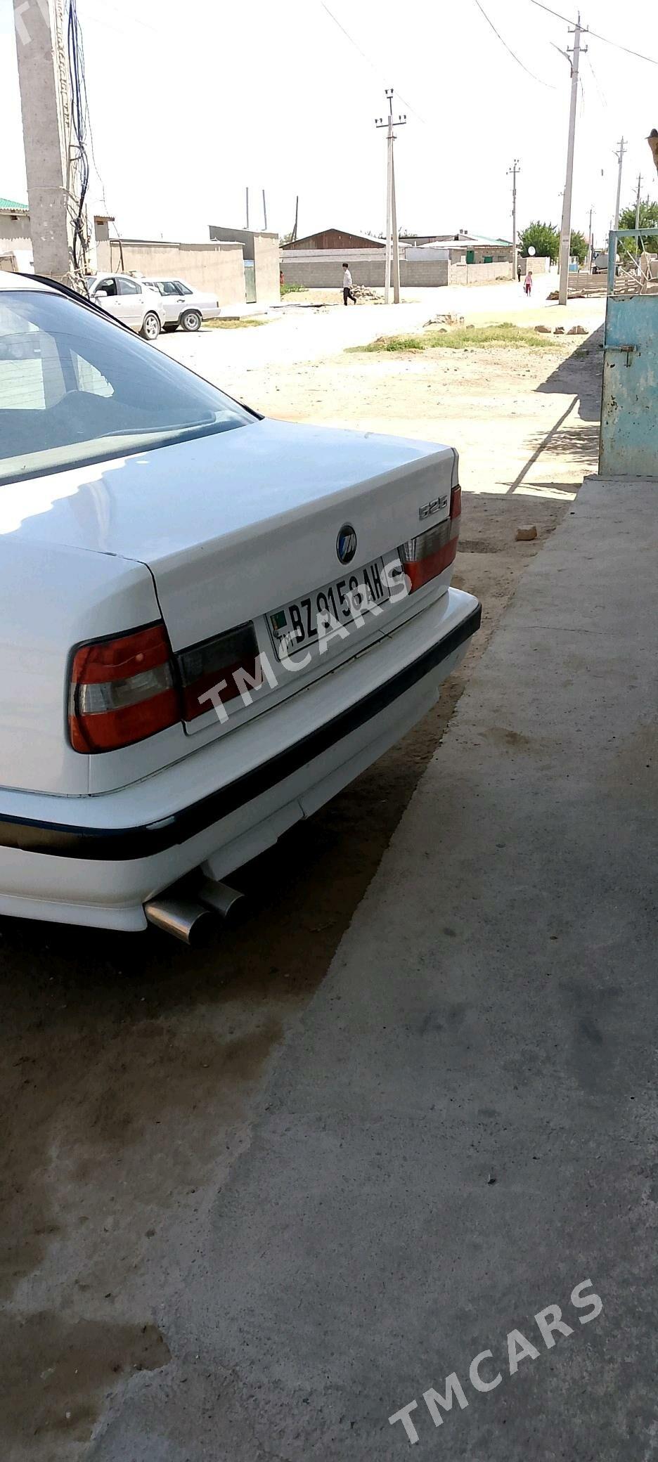 BMW 525 1989 - 16 000 TMT - Änew - img 4