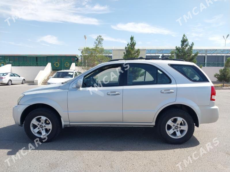 Kia Sorento 2005 - 118 000 TMT - Мары - img 4