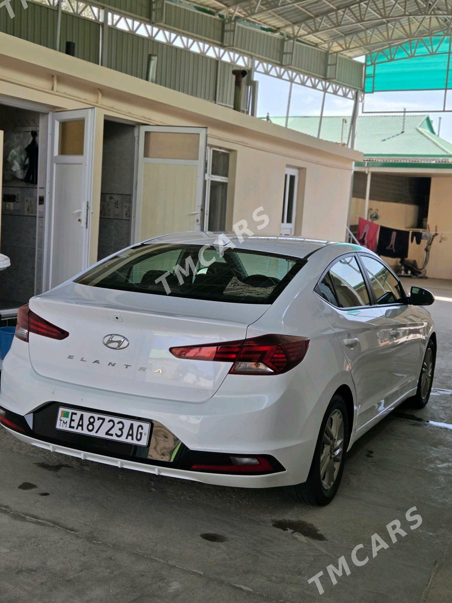 Hyundai Elantra 2019 - 215 000 TMT - Aşgabat - img 5