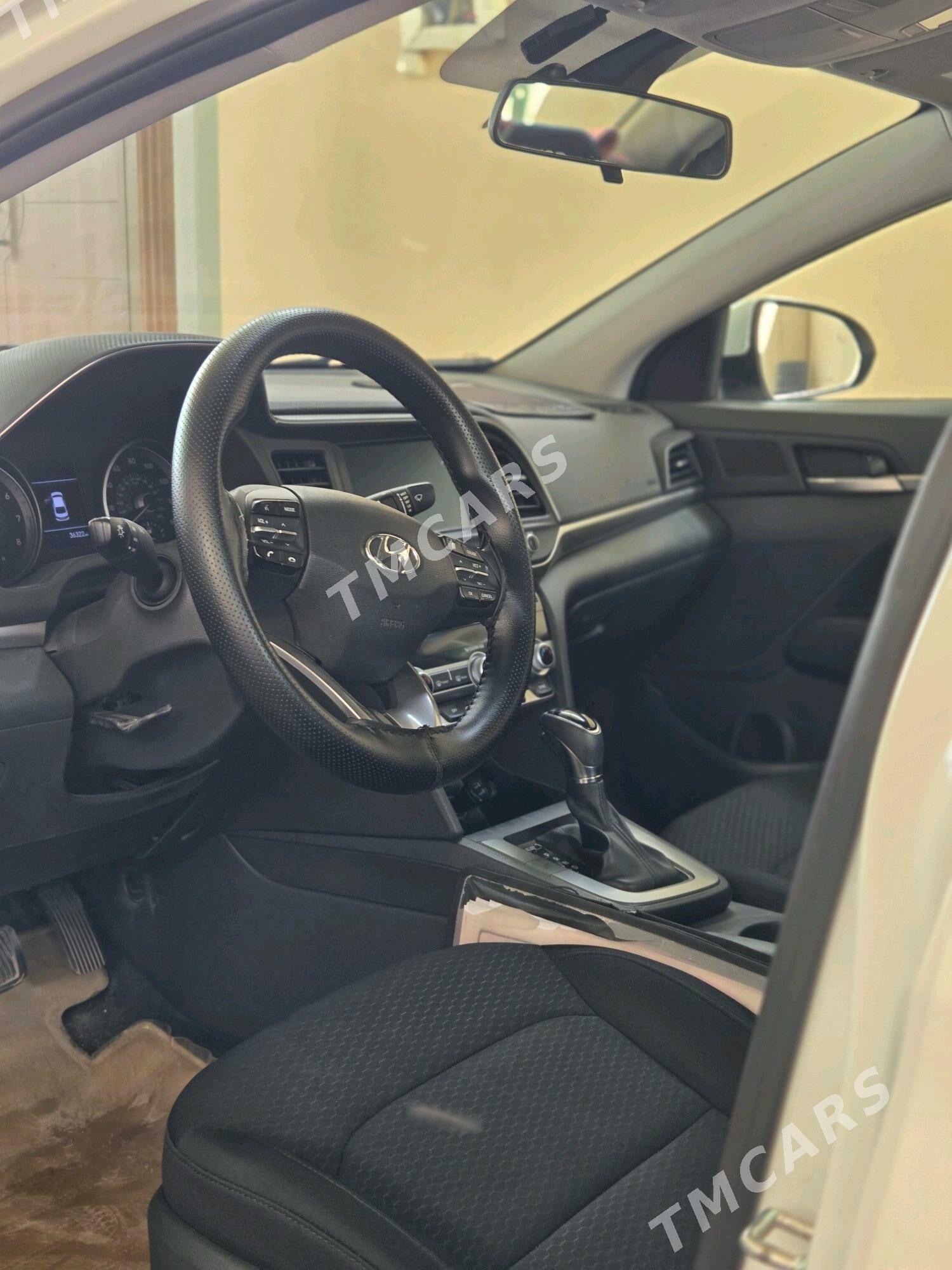 Hyundai Elantra 2019 - 215 000 TMT - Aşgabat - img 9