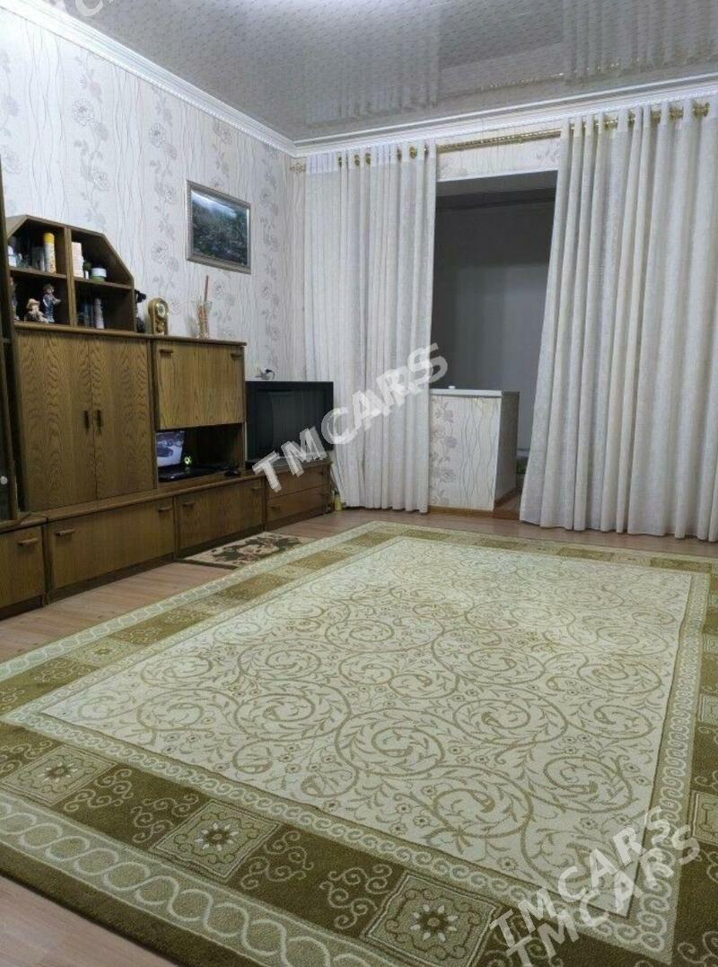 (2291)-10MKR AÝTAKOW KOÇE BOLGARKA 46-KWADRAT - Aşgabat - img 4