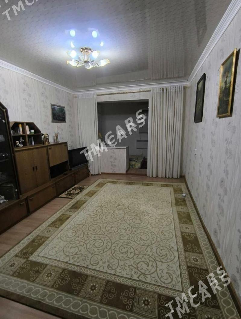 (2291)-10MKR AÝTAKOW KOÇE BOLGARKA 46-KWADRAT - Aşgabat - img 3