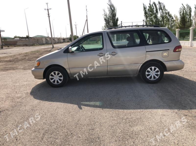 Toyota Sienna 2002 - 160 000 TMT - Dänew - img 9