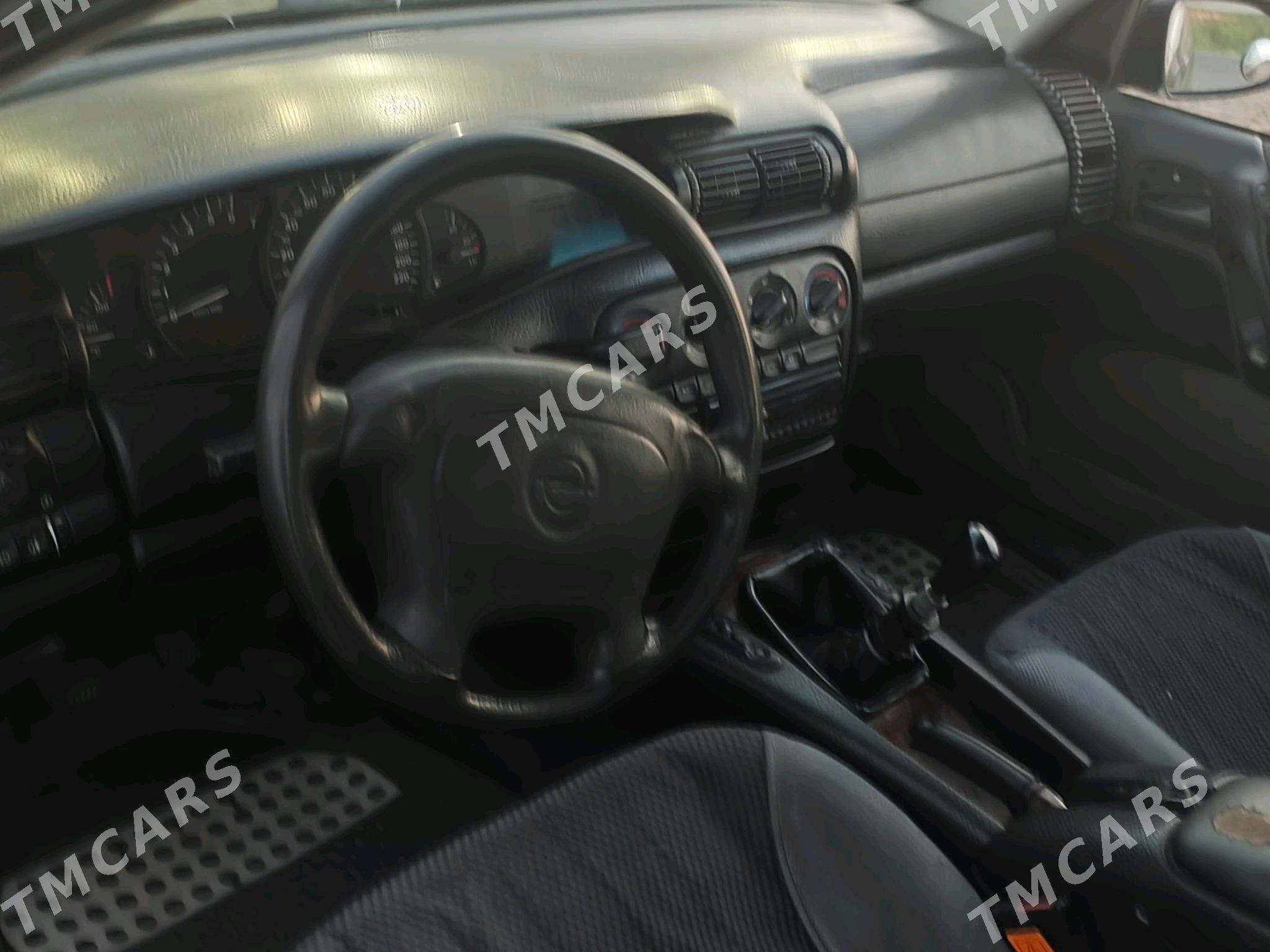 Opel Omega 1996 - 40 000 TMT - Мары - img 4
