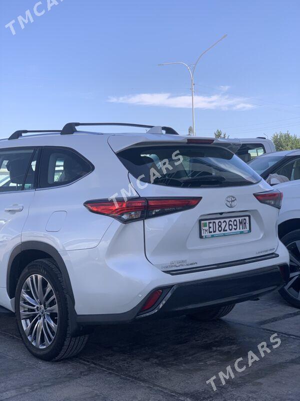 Toyota Highlander 2022 - 590 000 TMT - Мары - img 8