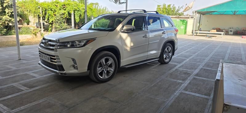 Toyota Highlander 2019 - 600 000 TMT - Кака - img 4