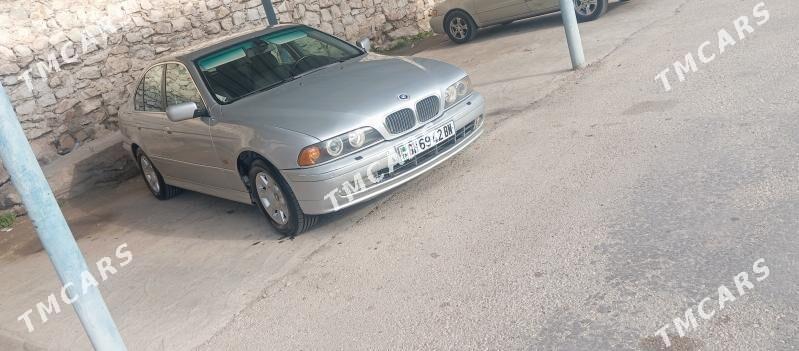 BMW E39 2001 - 115 000 TMT - Balkanabat - img 2