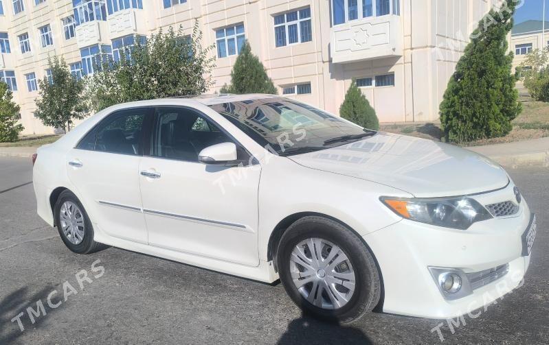 Toyota Camry 2012 - 260 000 TMT - Сакар - img 4