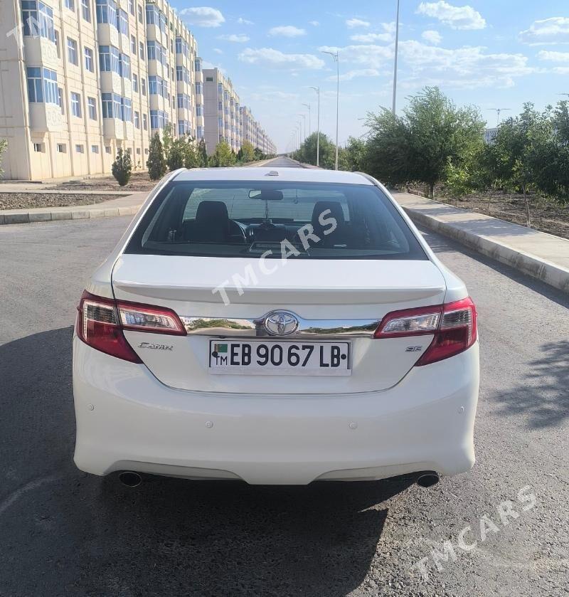 Toyota Camry 2012 - 260 000 TMT - Сакар - img 3