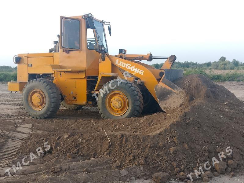 XCMG LW300F 2011 - 300 000 TMT - Кёнеургенч - img 7