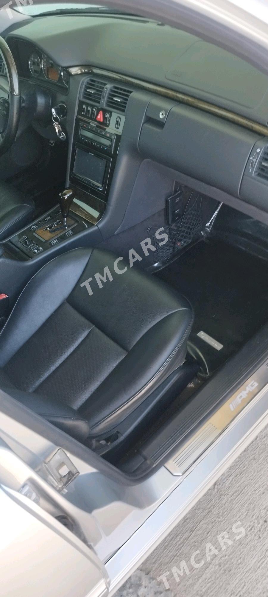 Mercedes-Benz E55 AMG 2000 - 165 000 TMT - Änew - img 8