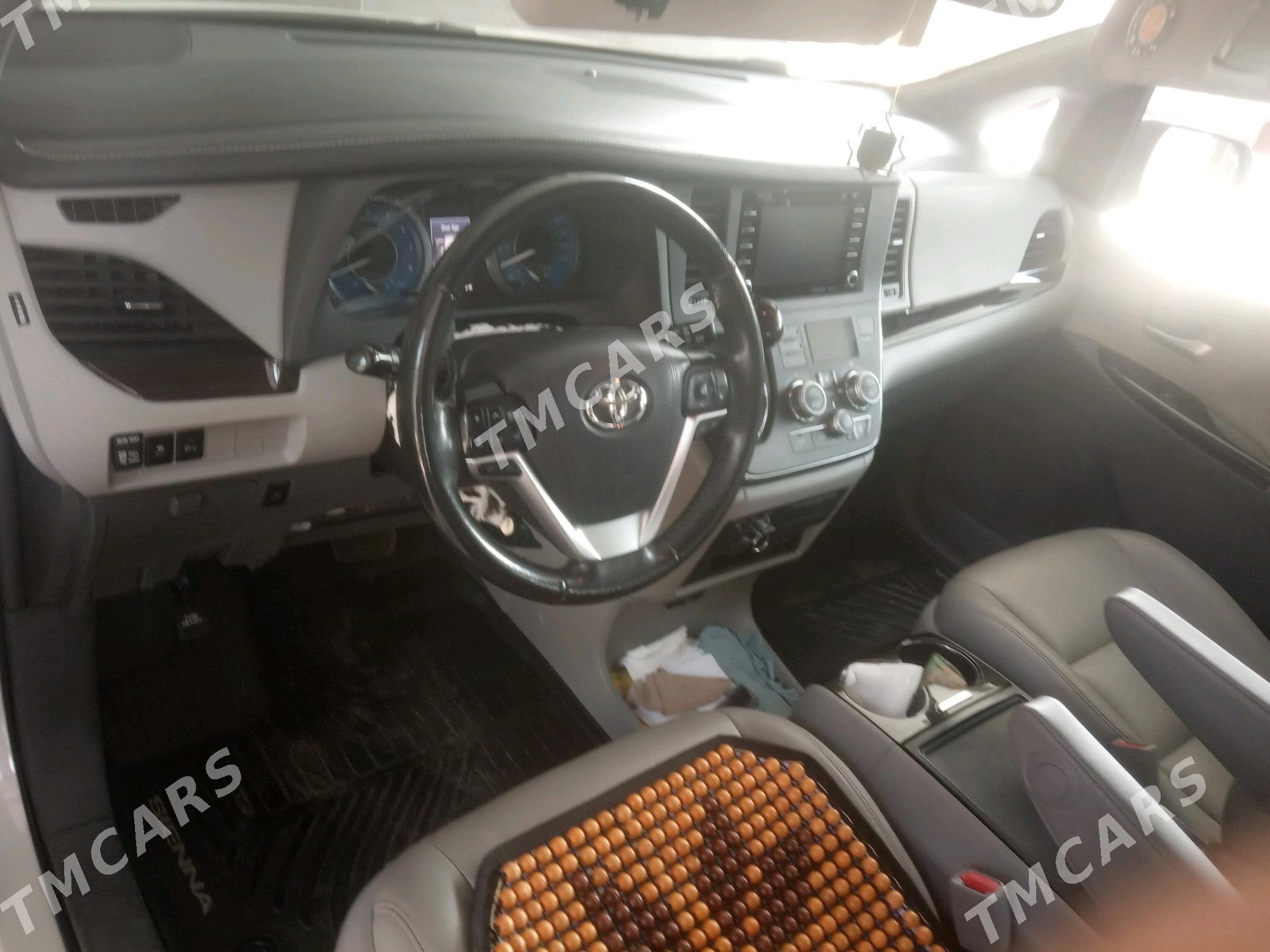 Toyota Sienna 2019 - 490 000 TMT - Balkanabat - img 5