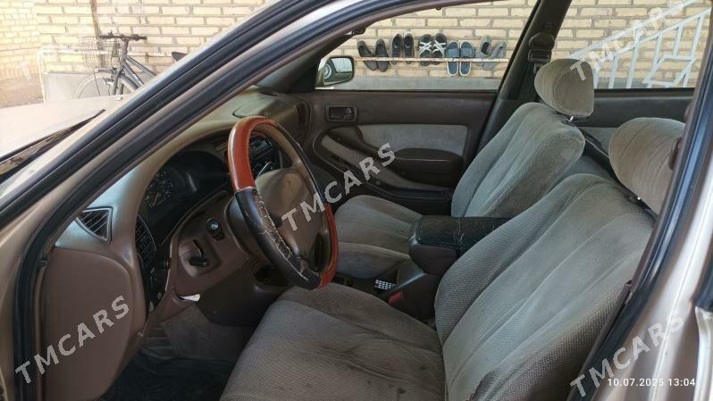 Toyota Camry 1996 - 85 000 TMT - Mary - img 3