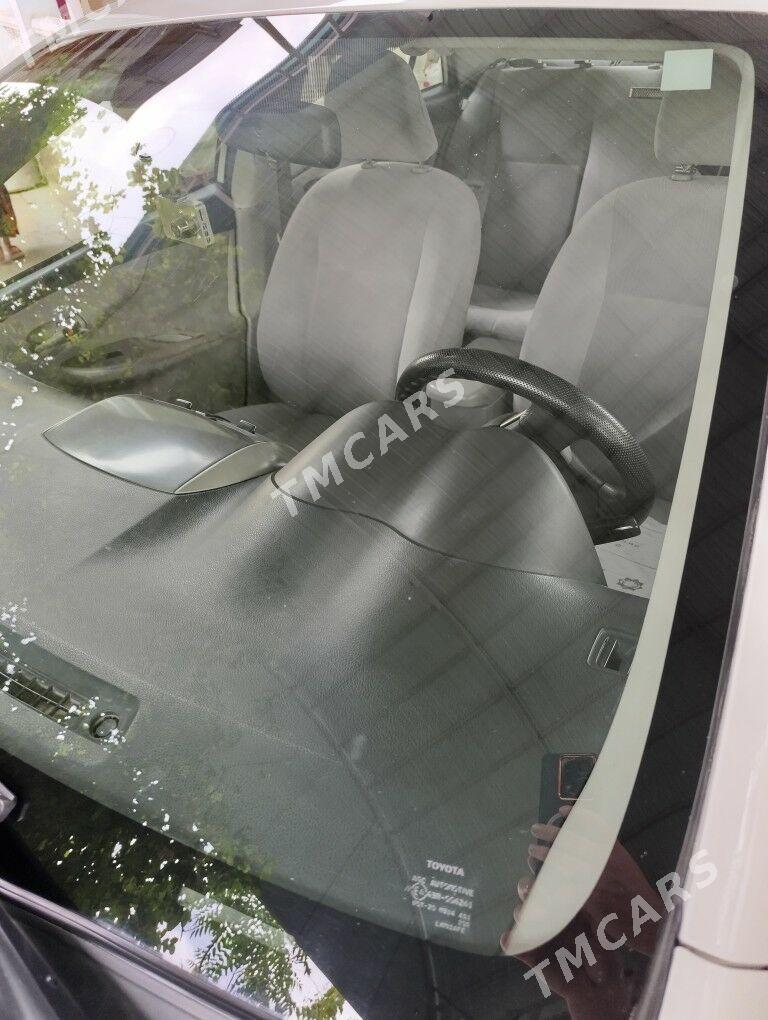 Toyota Corolla 2011 - 156 000 TMT - Чоганлы - img 3