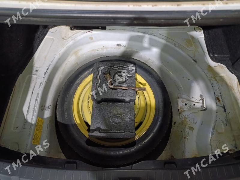 Toyota Corolla 2011 - 156 000 TMT - Чоганлы - img 5
