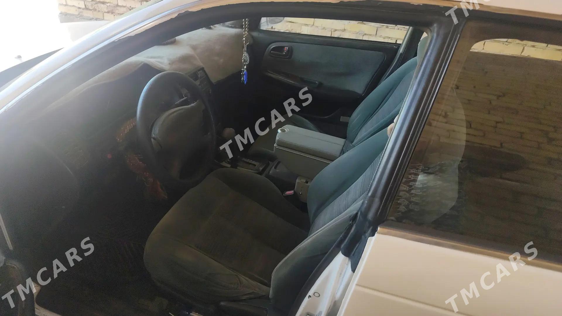 Toyota Mark II 1994 - 35 000 TMT - Сакар - img 2