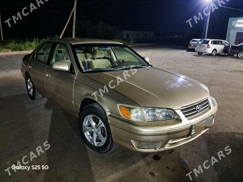 Toyota Camry 2001 - 130 000 TMT - Гороглы (Тагта) - img 2