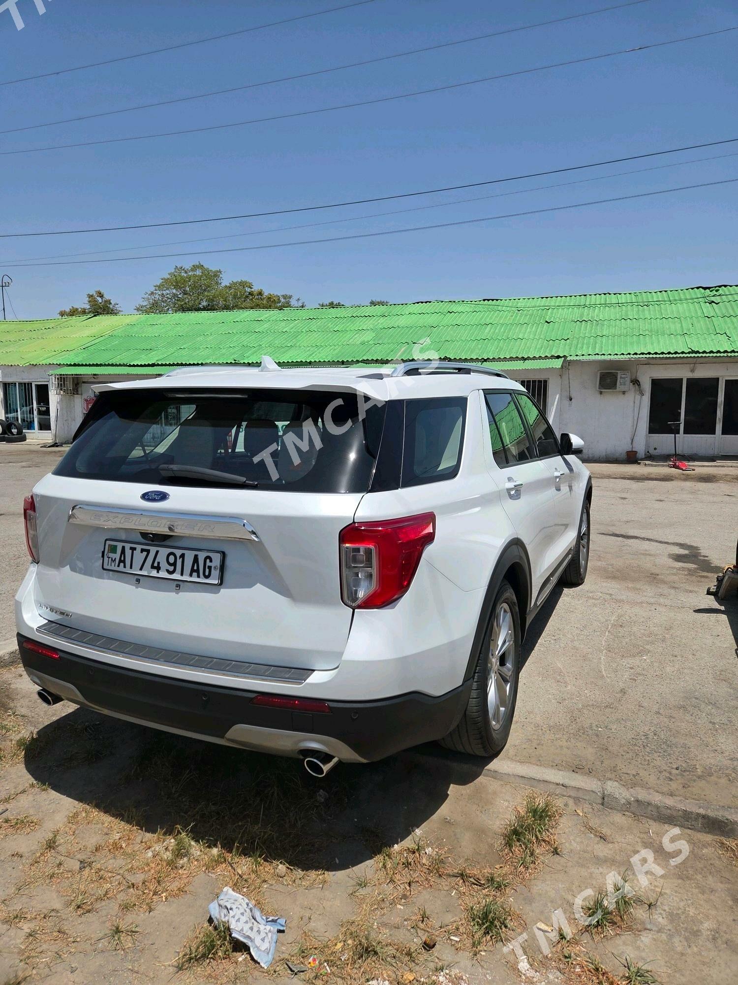 Ford Explorer 2021 - 390 000 TMT - Бедев - img 4