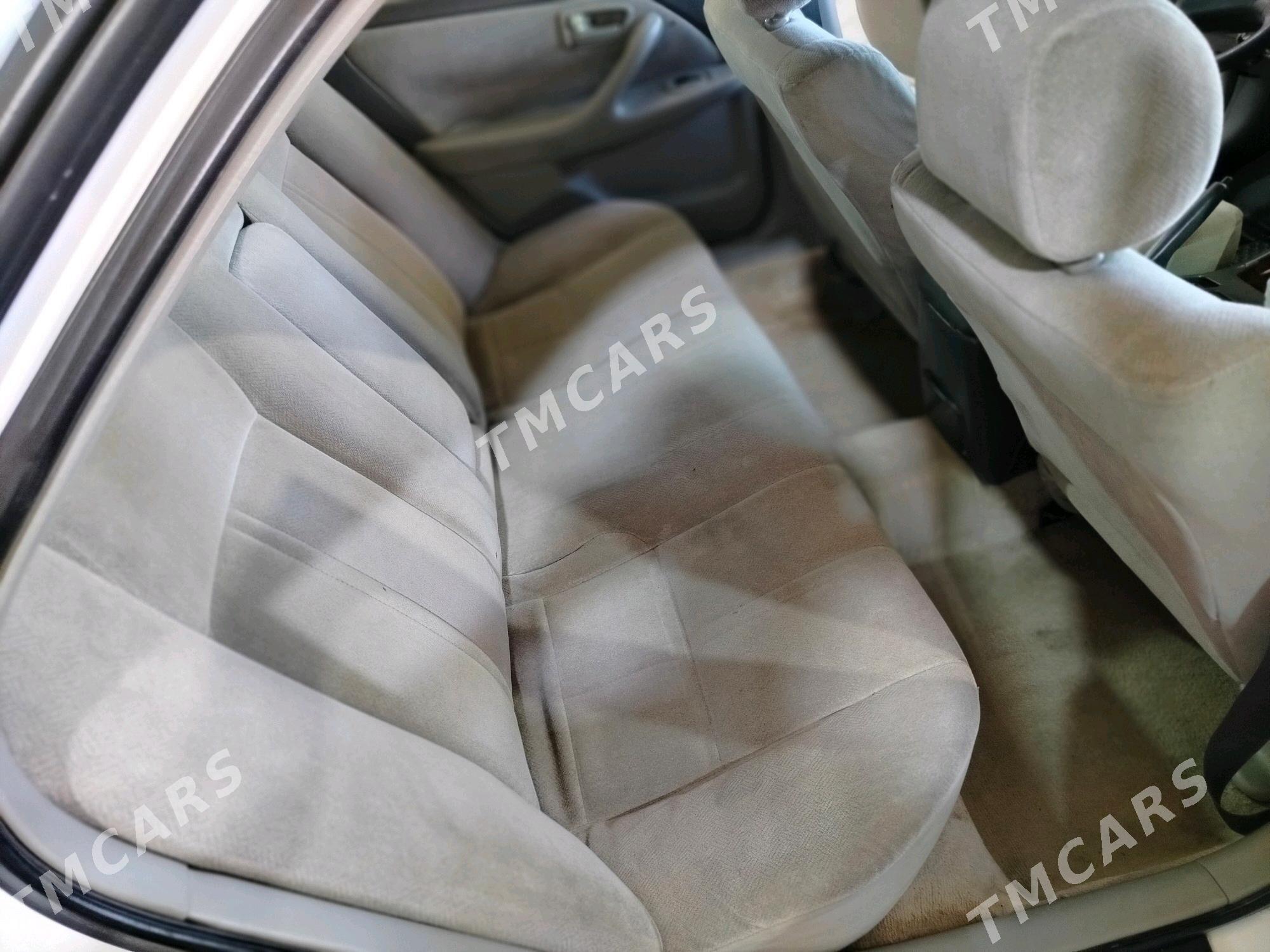 Toyota Camry 2001 - 142 000 TMT - Köneürgenç - img 7