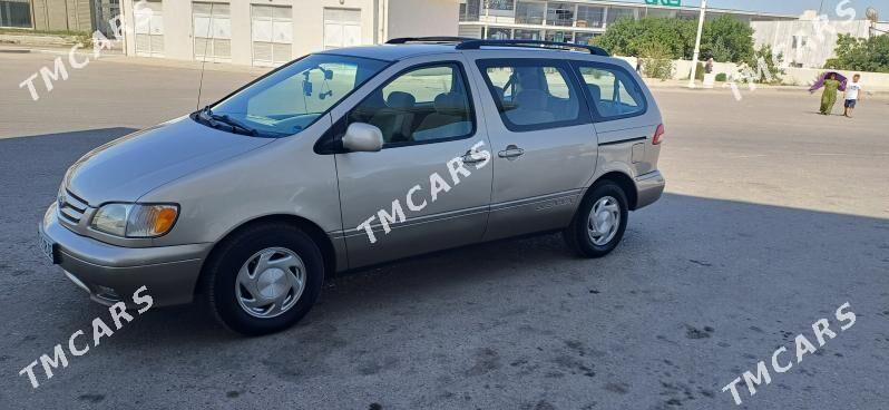 Toyota Sienna 2002 - 165 000 TMT - Daşoguz - img 9