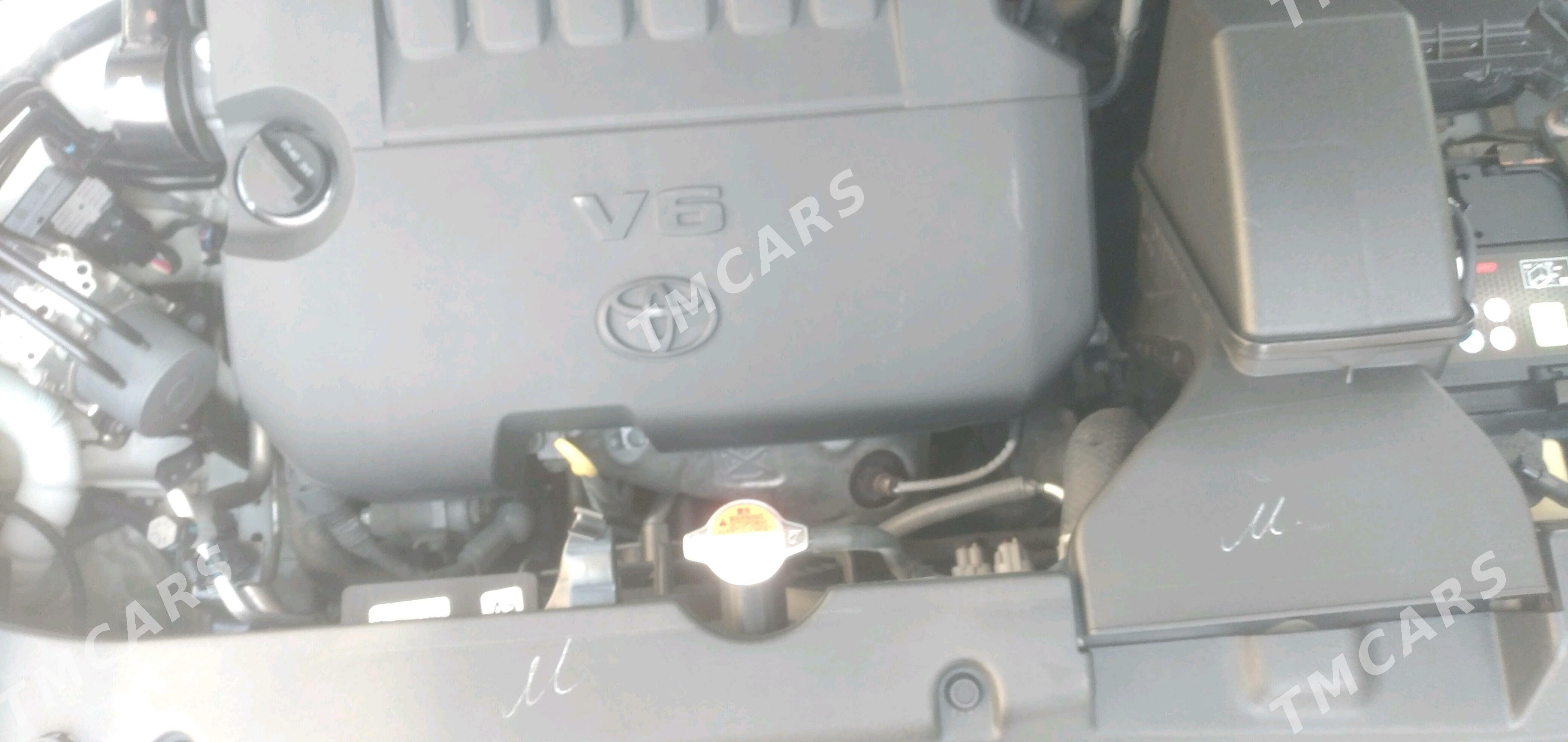 Toyota Highlander 2015 - 387 000 TMT - Байрамали - img 3