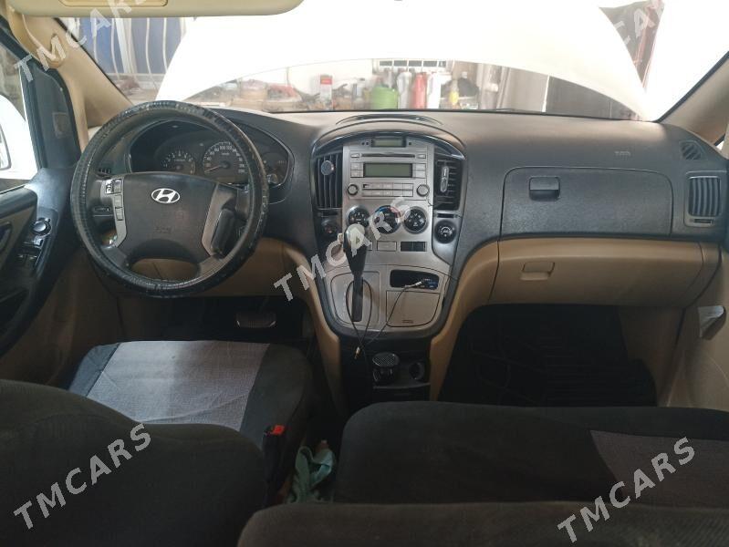 Hyundai H-1 2011 - 220 000 TMT - Дашогуз - img 5