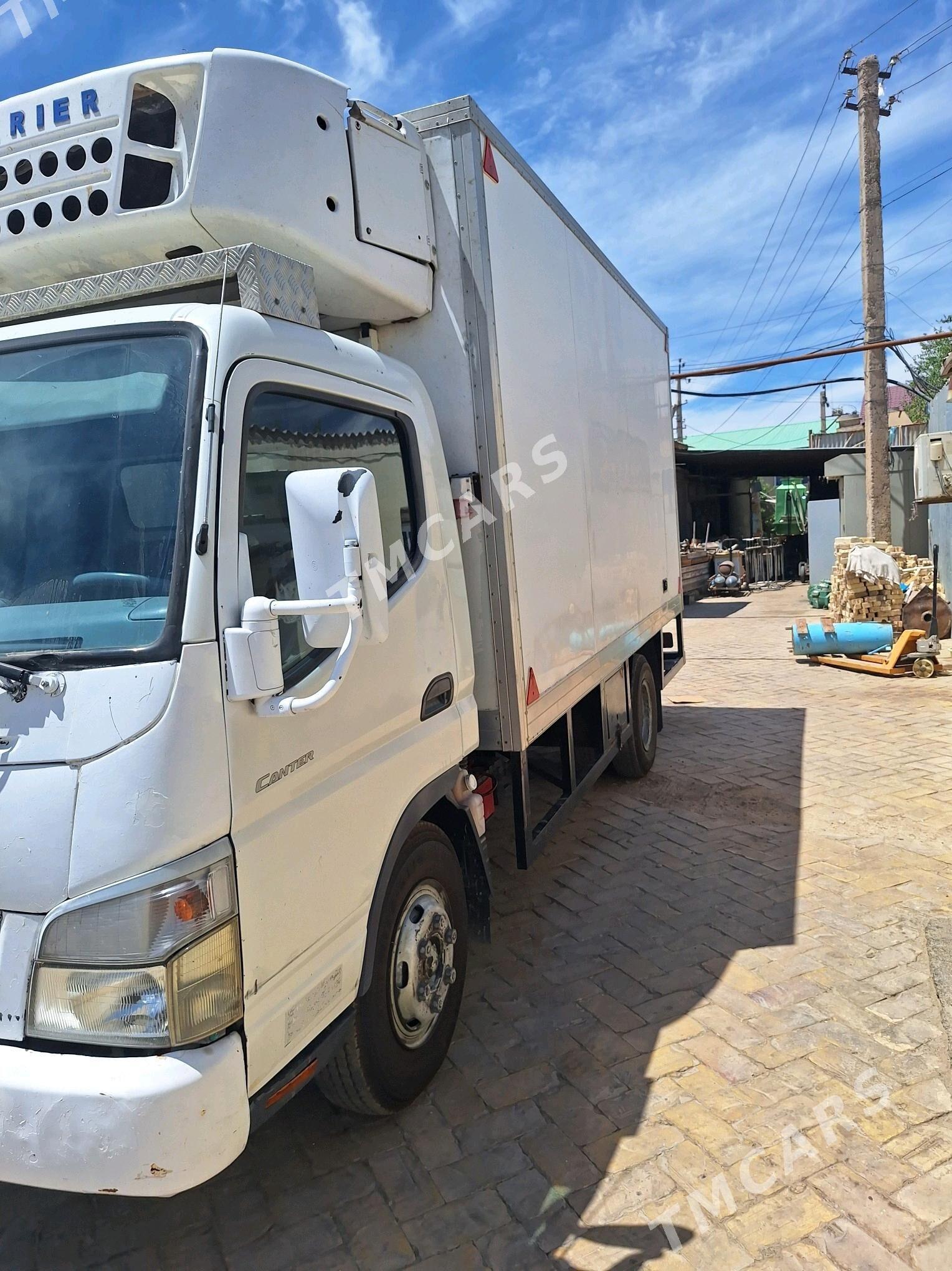 Mitsubishi Canter 2010 - 400 000 TMT - Mary - img 3