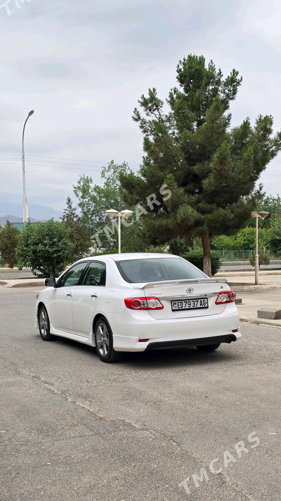 Toyota Corolla 2011 - 158 000 TMT - Aşgabat - img 3