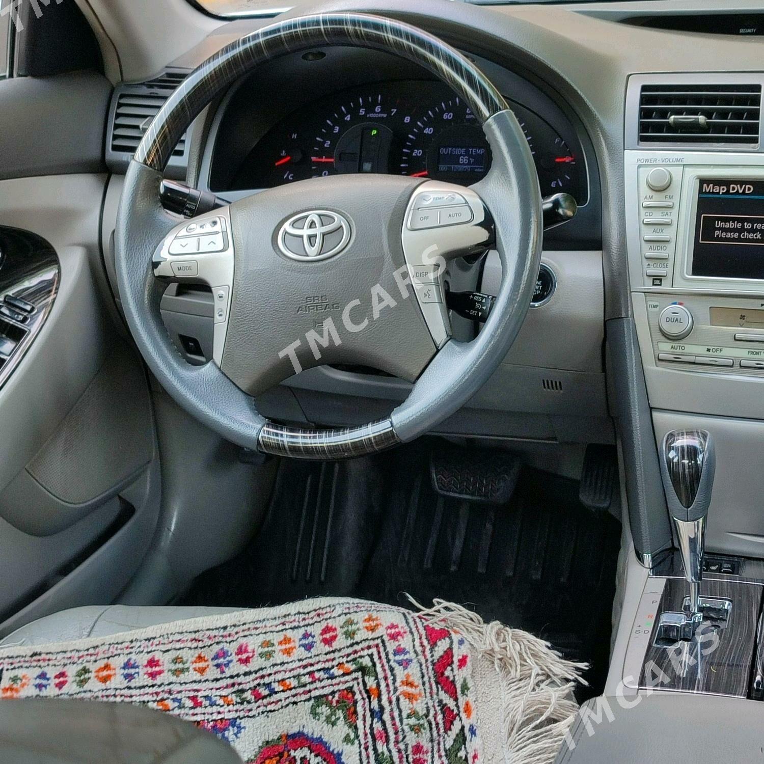 Toyota Camry 2011 - 240 000 TMT - Мары - img 4