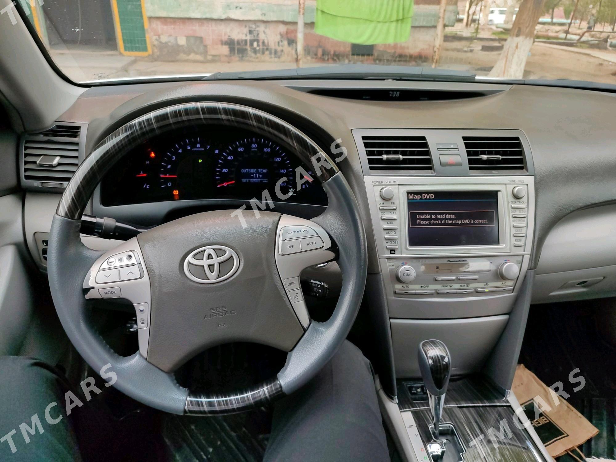 Toyota Camry 2011 - 240 000 TMT - Мары - img 6