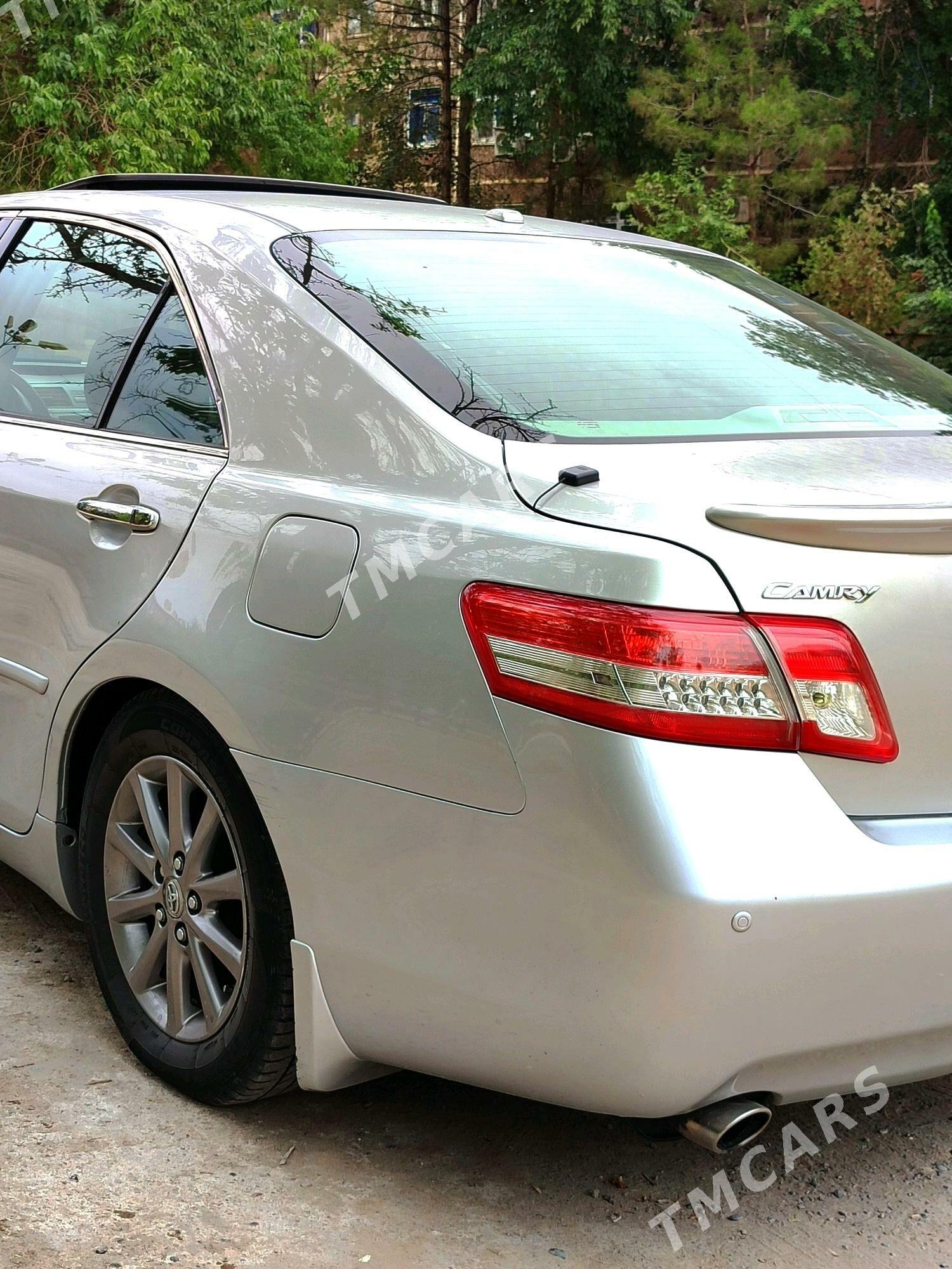 Toyota Camry 2011 - 240 000 TMT - Мары - img 2