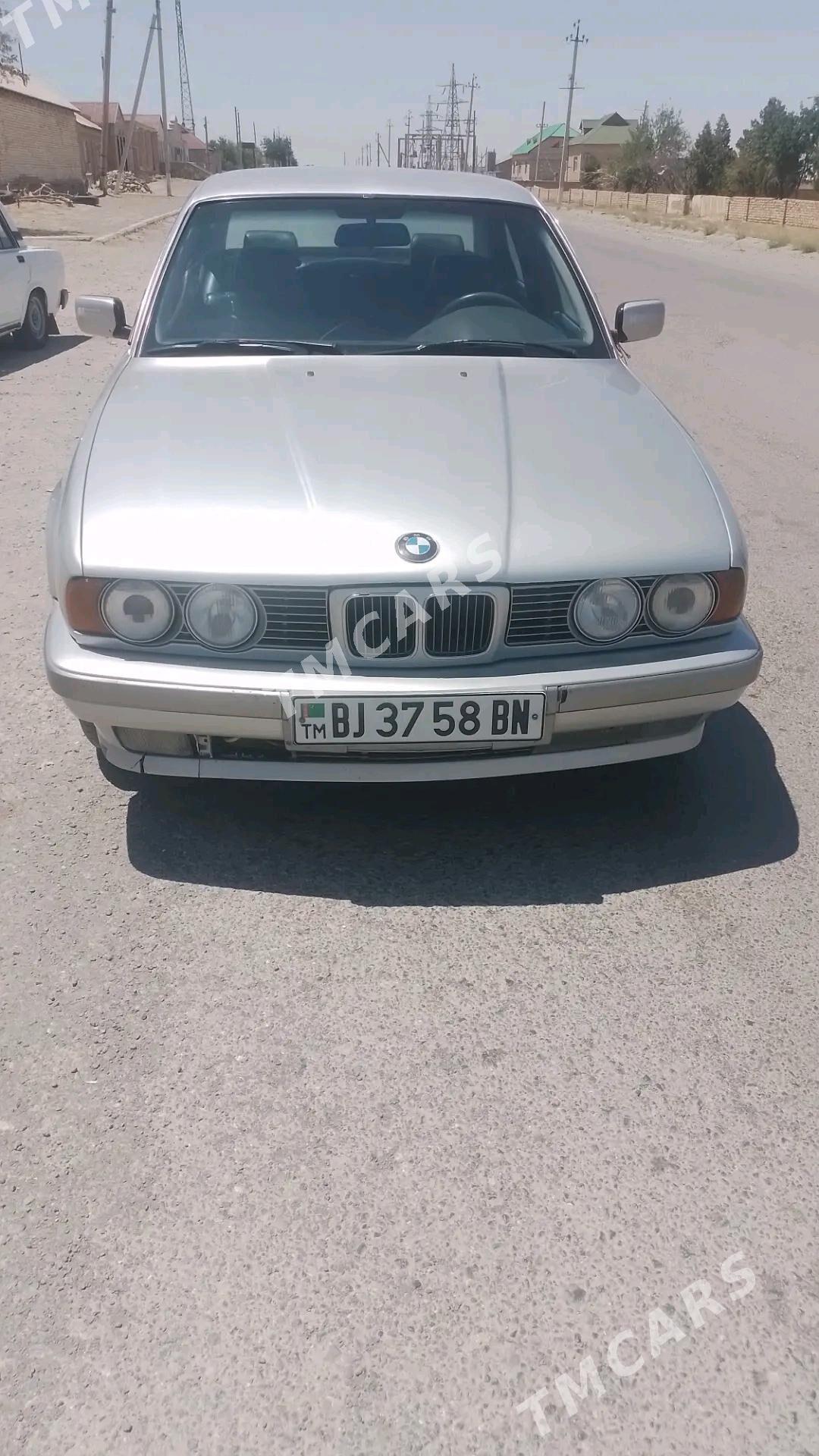 BMW 525 1990 - 50 000 TMT - Берекет - img 3