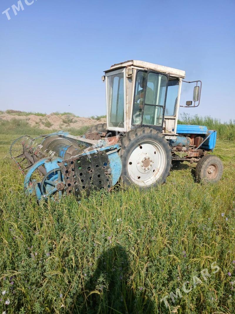 MTZ T-28 2003 - 110 000 TMT - Гарабекевюл - img 2